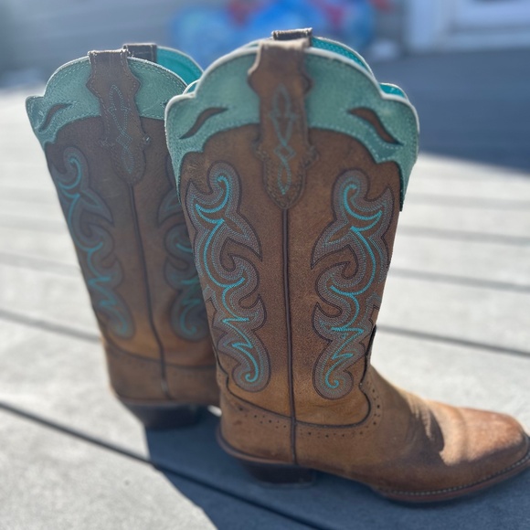 Justin Cowgirl Boots - Picture 1 of 3